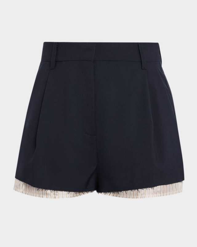 Peek-A-Boo Lining Pleated Shorts